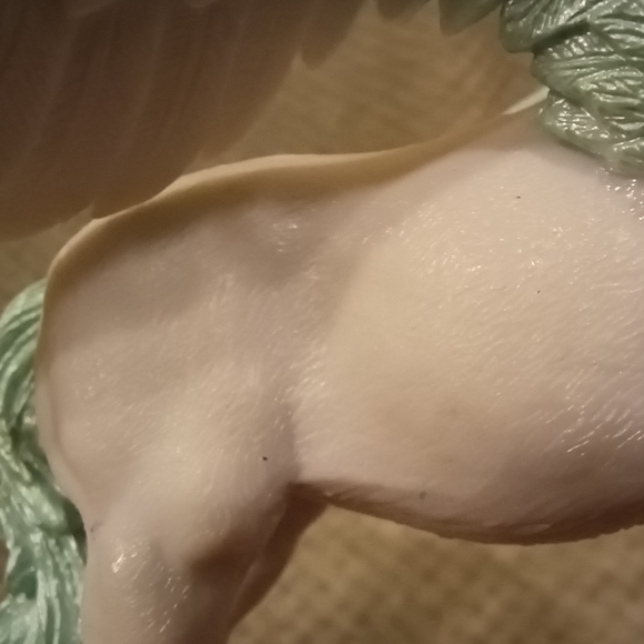 Toy Pegasus Figurine - Picture 8 of 16